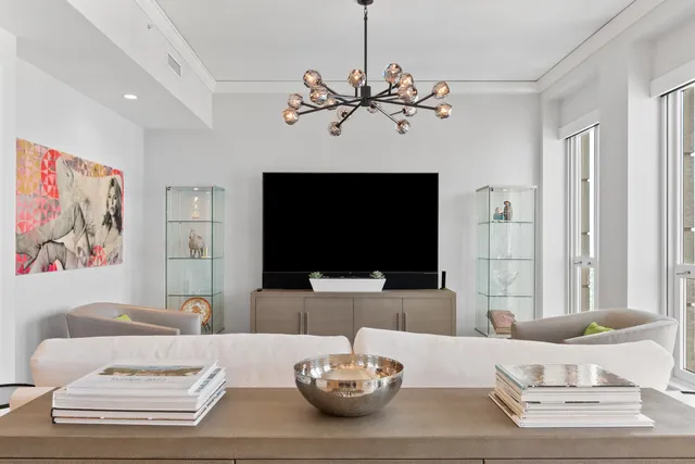 $4,299,000 | 11 East Walton Street, Unit 4802, Chicago, IL 60611