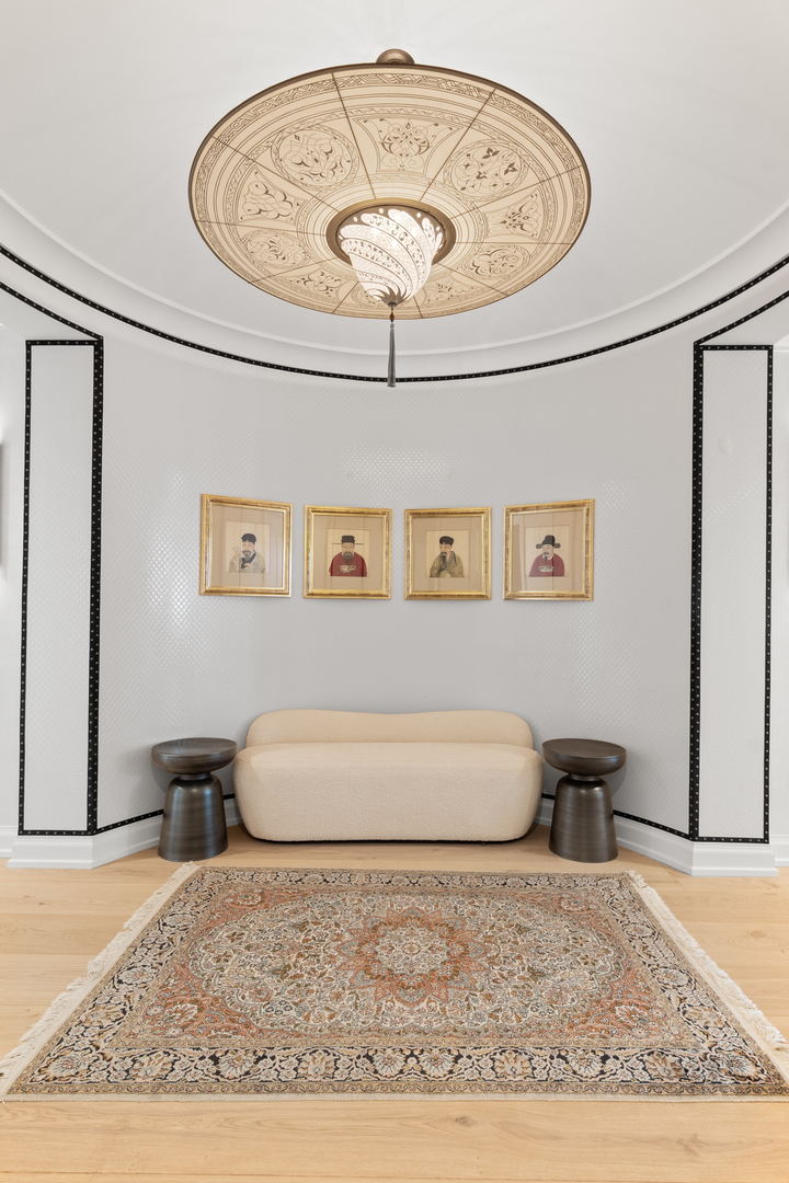 11 East Walton Street, Unit 4802 Chicago, IL 60611 - Photo 3 of 47 a view of living room