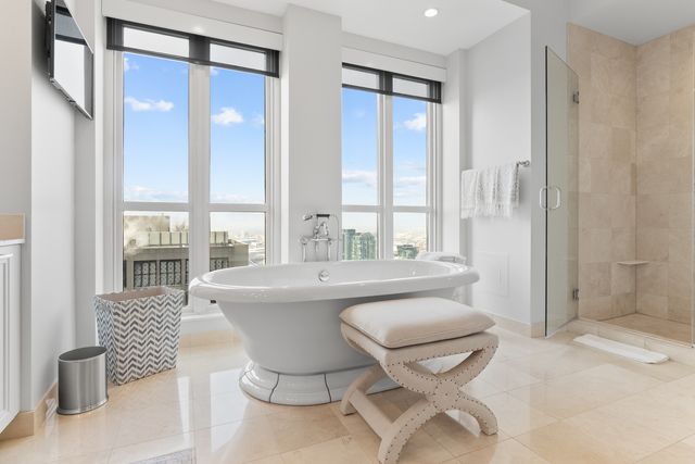 $4,299,000 | 11 East Walton Street, Unit 4802, Chicago, IL 60611