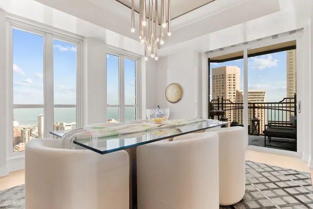 $4,299,000 | 11 East Walton Street, Unit 4802, Chicago, IL 60611