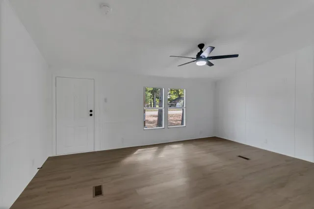 $219,000 | 326 Highway 232, Dover, TN 37058