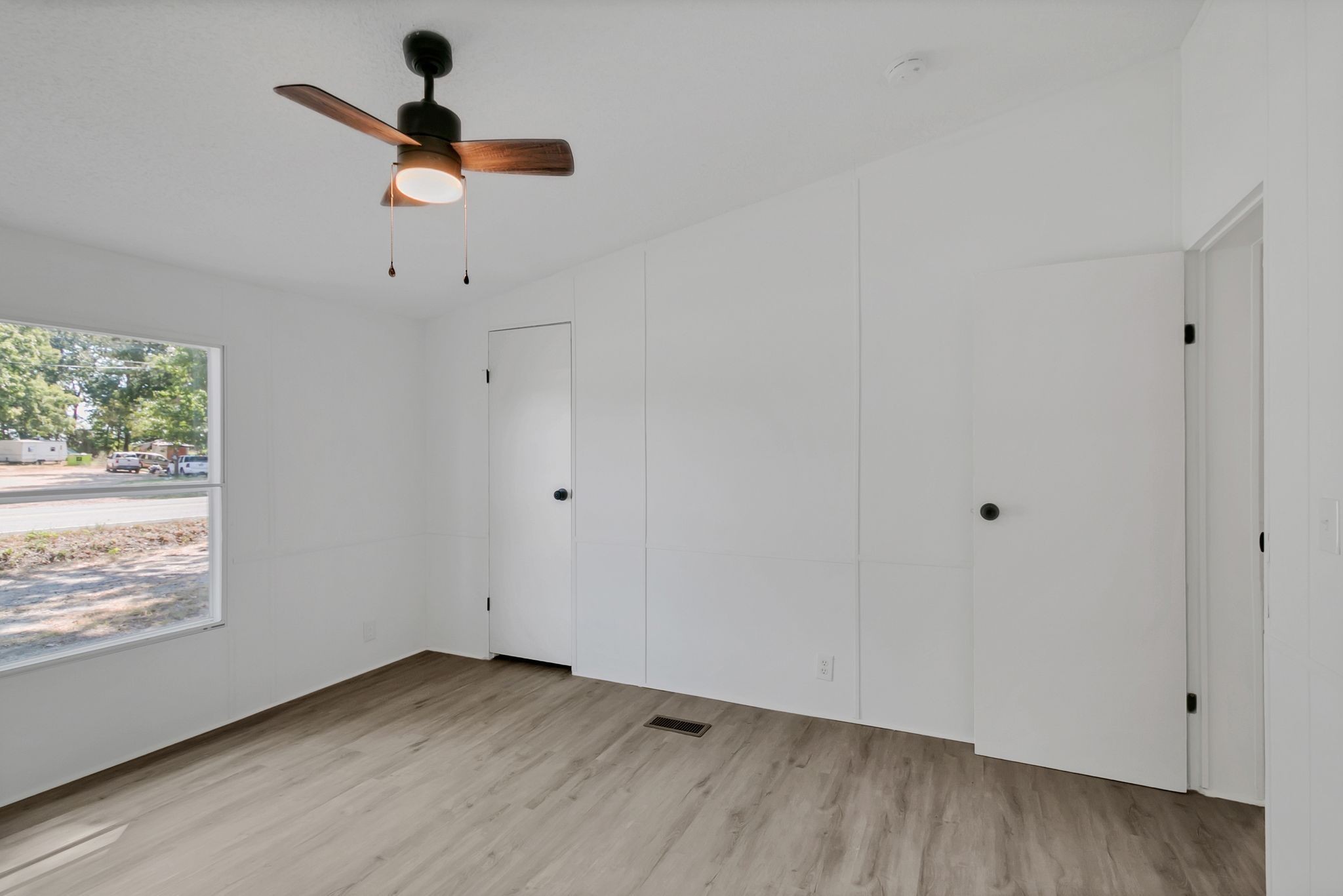 326 Highway 232 Dover, TN 37058 - Photo 28 of 38 wooden floor in an empty room