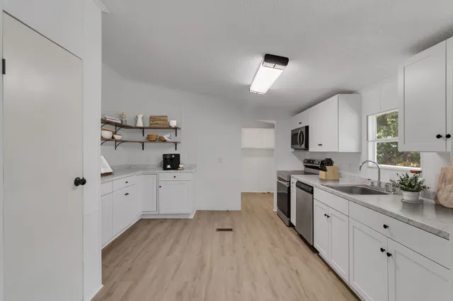 $219,000 | 326 Highway 232, Dover, TN 37058