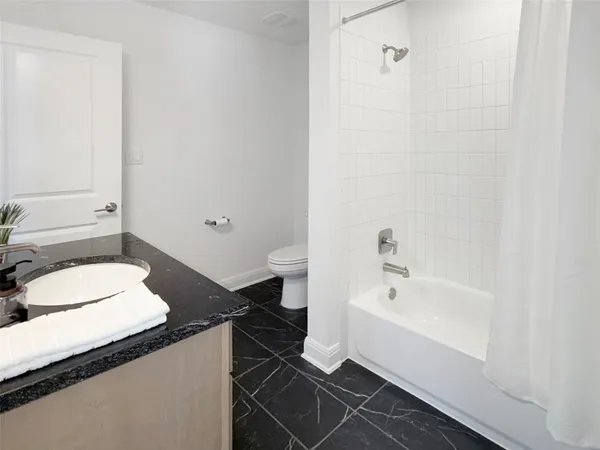 $640,000 | 693 Jackson River Loop, Kyle, TX 78640