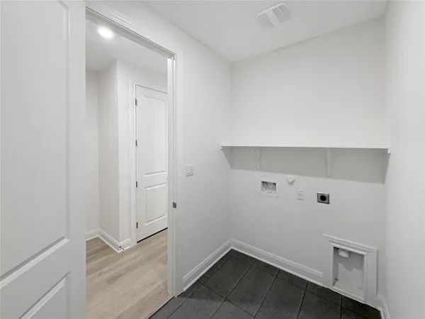 $640,000 | 693 Jackson River Loop, Kyle, TX 78640