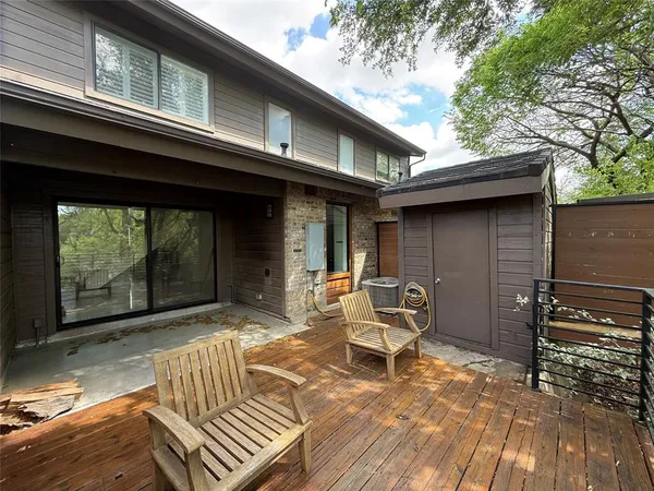 $1,975 | 2204 West Park Boulevard, Unit 3203, Plano, TX 75075
