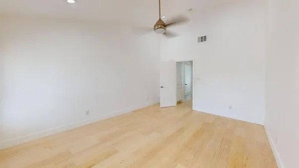 $1,975 | 2204 West Park Boulevard, Unit 3203, Plano, TX 75075