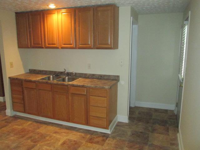 3888 Briggs Road Columbus, OH 43228 - Photo 3 of 14 Gallery Image 3