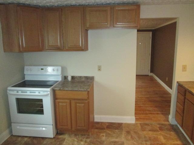 3888 Briggs Road Columbus, OH 43228 - Photo 5 of 14 Gallery Image 5