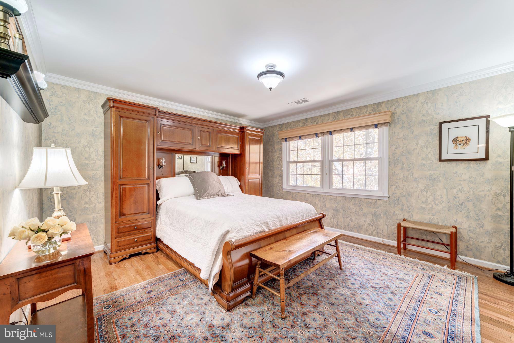 6011 Queenston Street Springfield, VA 22152 - Photo 20 of 57 Master Suite