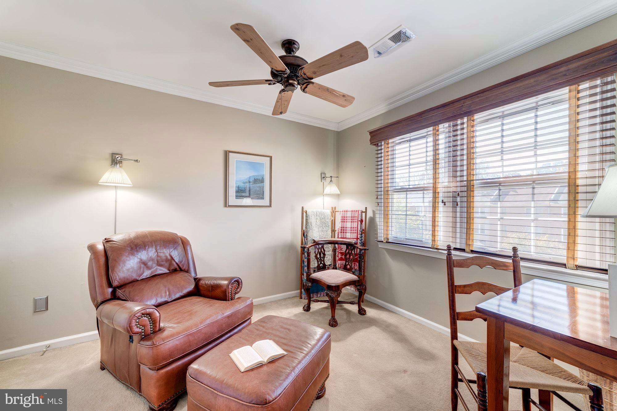 6011 Queenston Street Springfield, VA 22152 - Photo 31 of 57 Third bedroom