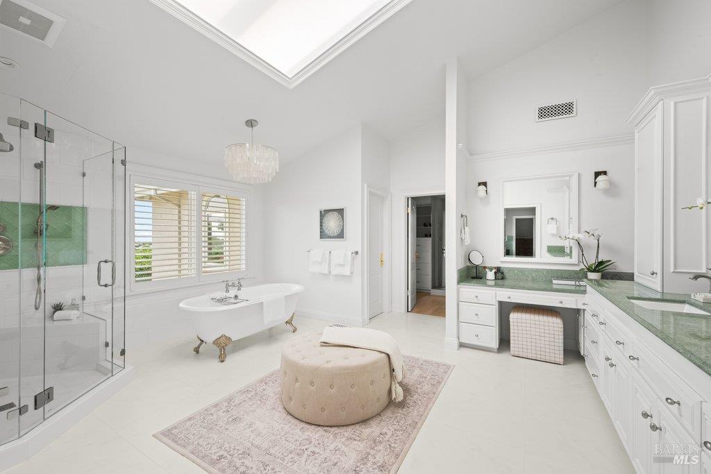 82 McNear Drive San Rafael, CA 94901 - Photo 34 of 54 a large white room with mirror and view