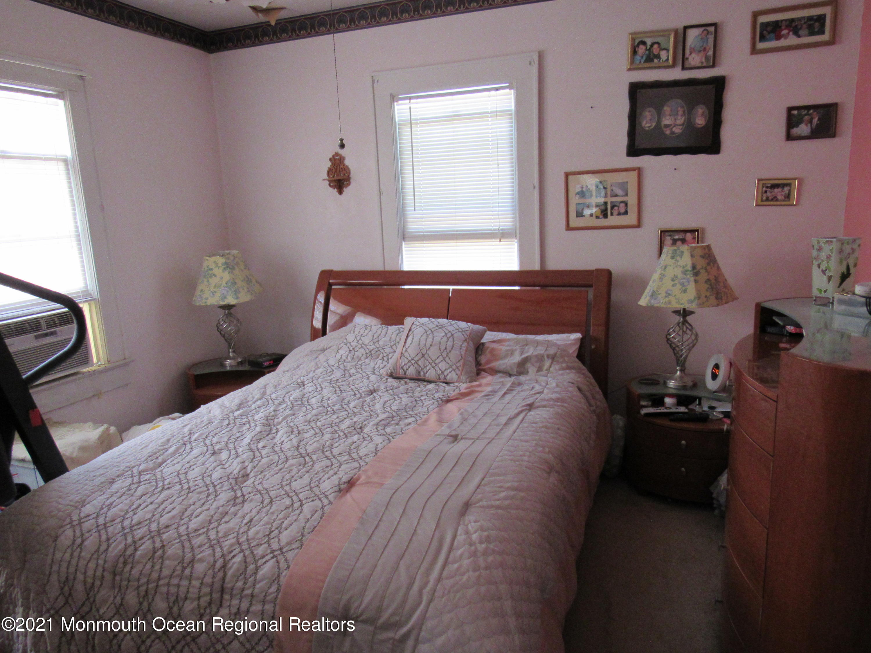 90 Freehold Road Manalapan, NJ 07726 - Photo 5 of 8 IMG_2651