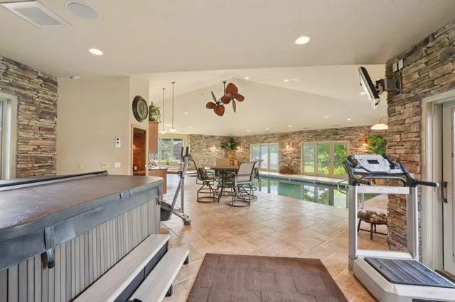 $4,100,000 | 2688 Scenic Drive, Stevens Point, WI 54481