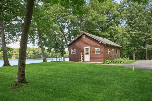 $4,100,000 | 2688 Scenic Drive, Stevens Point, WI 54481