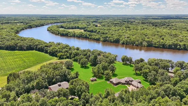 $4,100,000 | 2688 Scenic Drive, Stevens Point, WI 54481