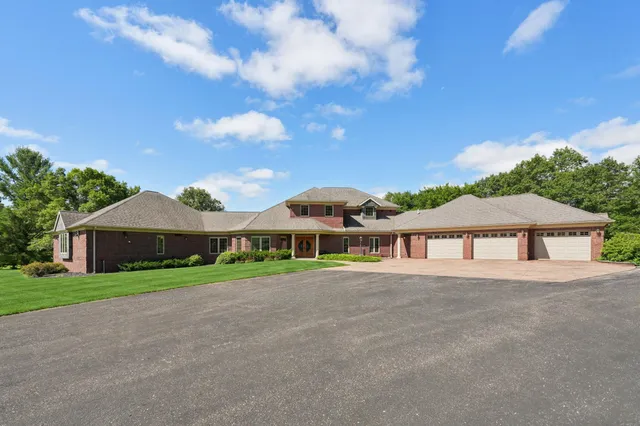$4,100,000 | 2688 Scenic Drive, Stevens Point, WI 54481