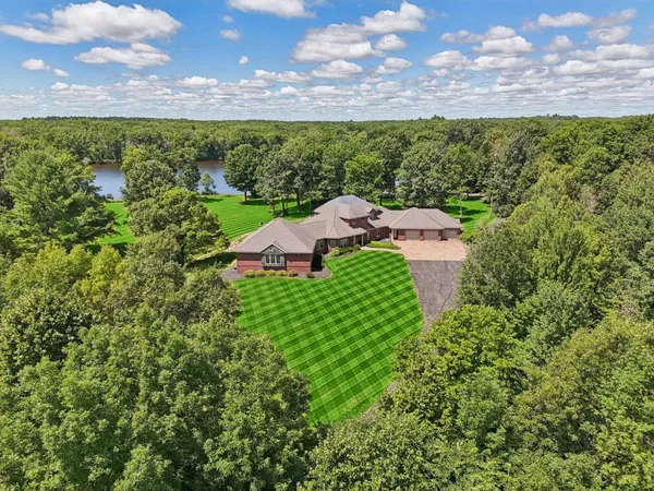 $3,900,000 | 2688 Scenic Drive, Stevens Point, WI 54481