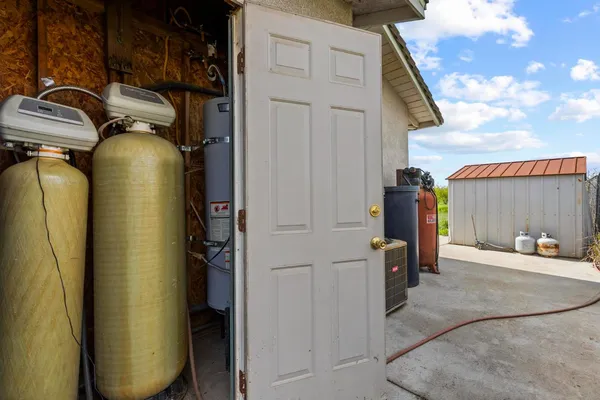 $429,000 | 2323 Railroad Avenue, Yuba City, CA 95991