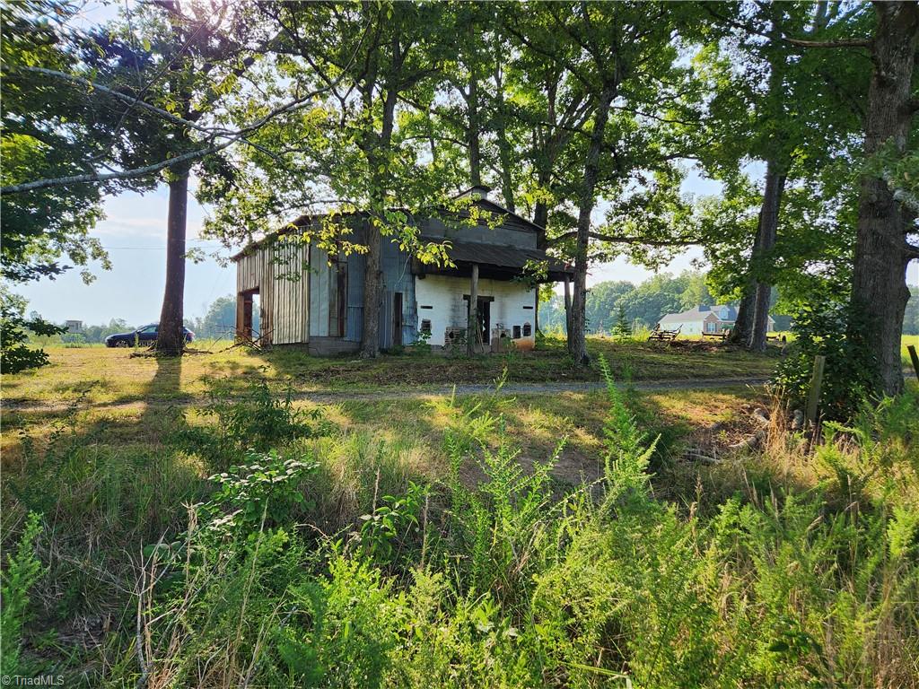 8340 Wall Farm Road Rural Hall, NC 27045 - Photo 13 of 21