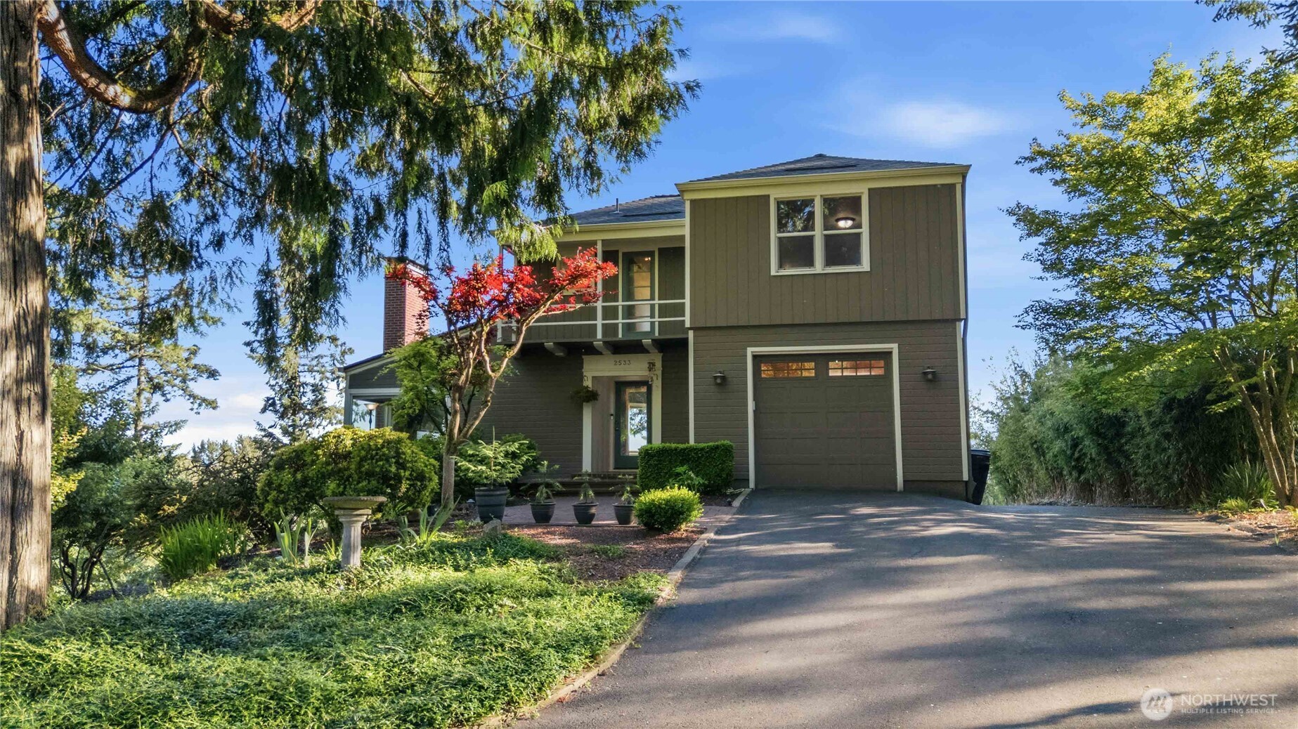 2533 Cascade Way Longview, WA 98632 - Photo 1 of 40