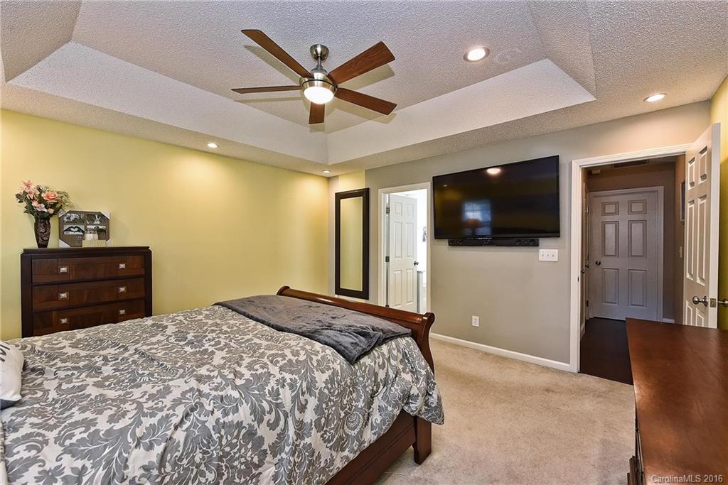 12523 Cardinal Point Road Charlotte, NC 28269 - Photo 13 of 22 Gallery Image 13