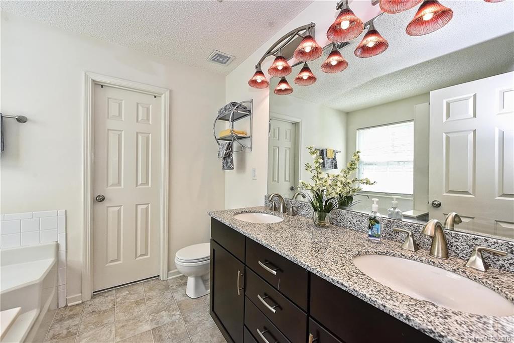 12523 Cardinal Point Road Charlotte, NC 28269 - Photo 14 of 22 Gallery Image 14