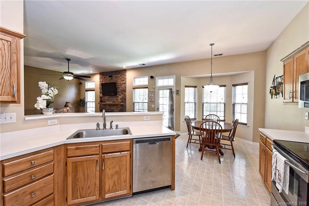 12523 Cardinal Point Road Charlotte, NC 28269 - Photo 8 of 22 Gallery Image 8