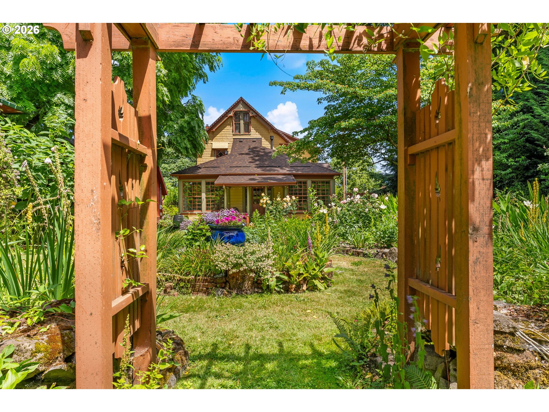 5006 Southeast Long Street Portland, OR 97206 - Photo 17 of 48