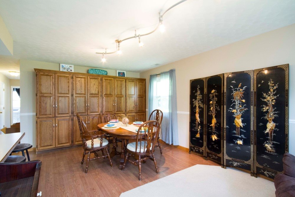 634 West Gump Road Fort Wayne, IN 46845 - Photo 9 of 33 Gallery Image 9