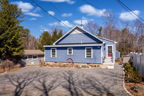 $789,000 | 25 Skylark Lane, York, ME 03909