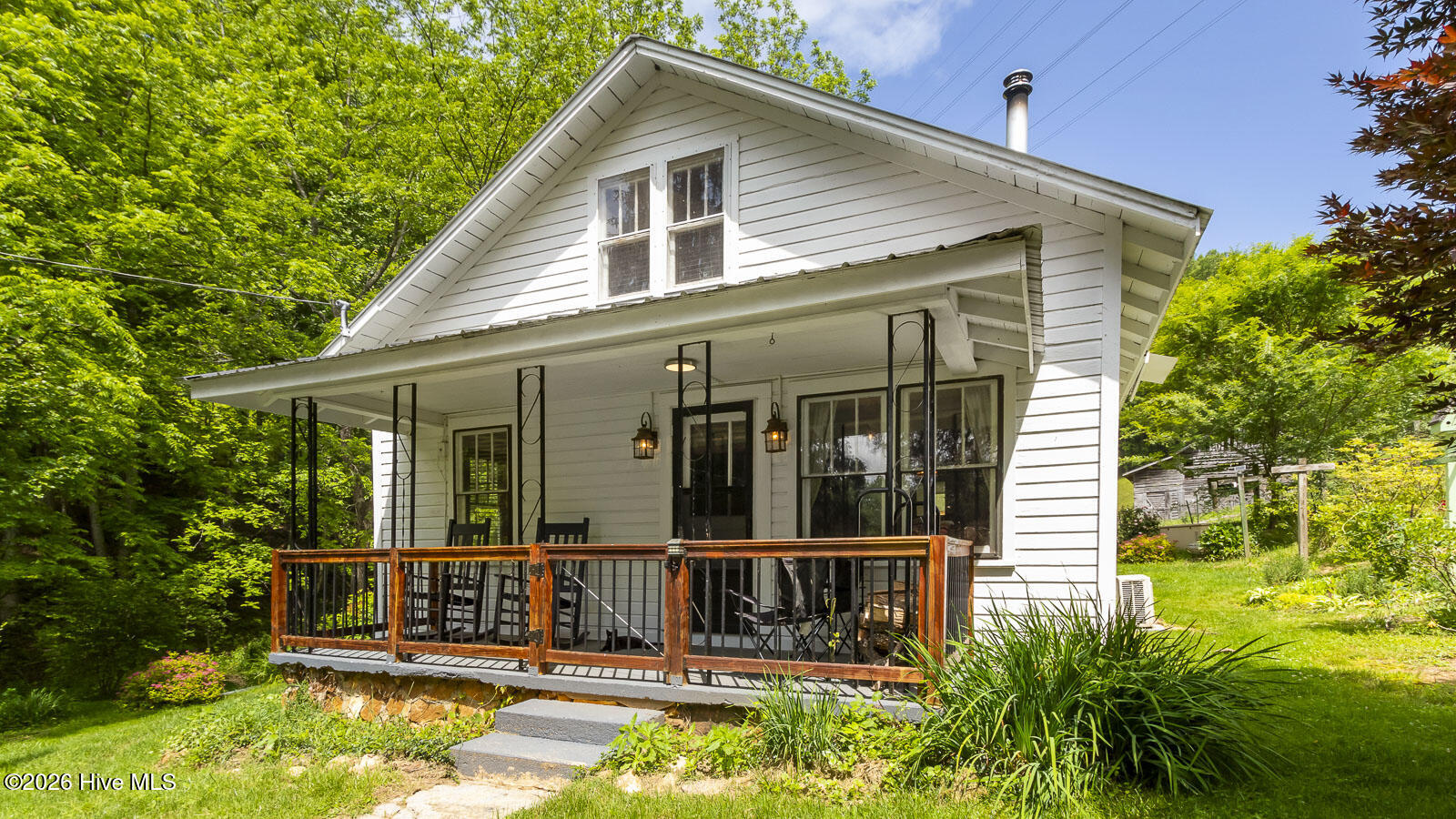 1740 Winding Stairs Road Topton, NC 28781 - Photo 11 of 129
