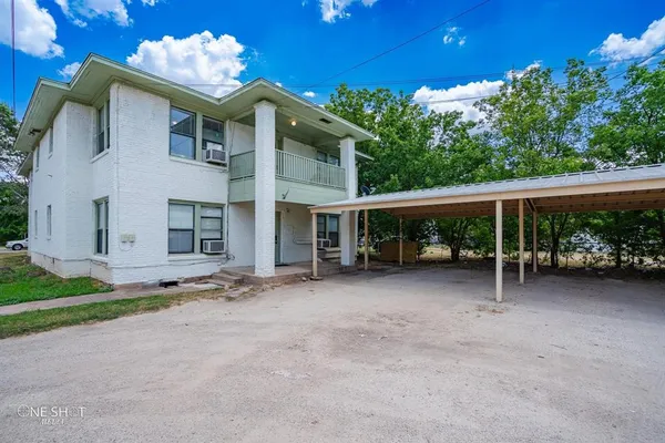 $1,300 | 642 Beech Street, Unit 3, Abilene, TX 79601