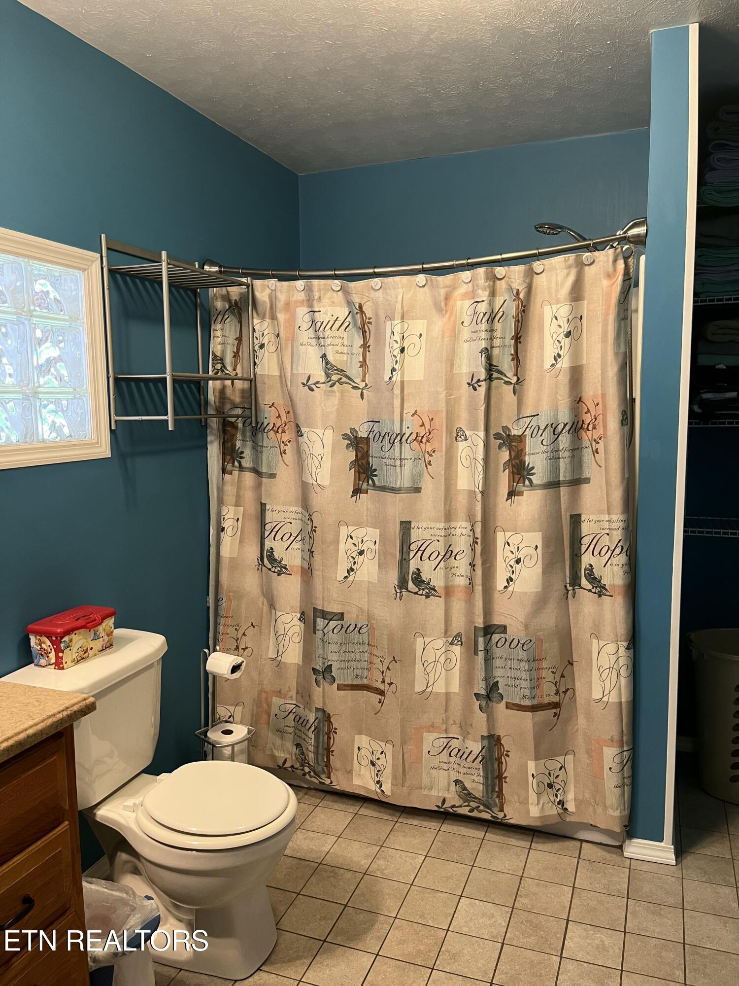 175 Ridge Road Monterey, TN 38574 - Photo 23 of 51 175 Ridge Road Bathroom 2 (1)