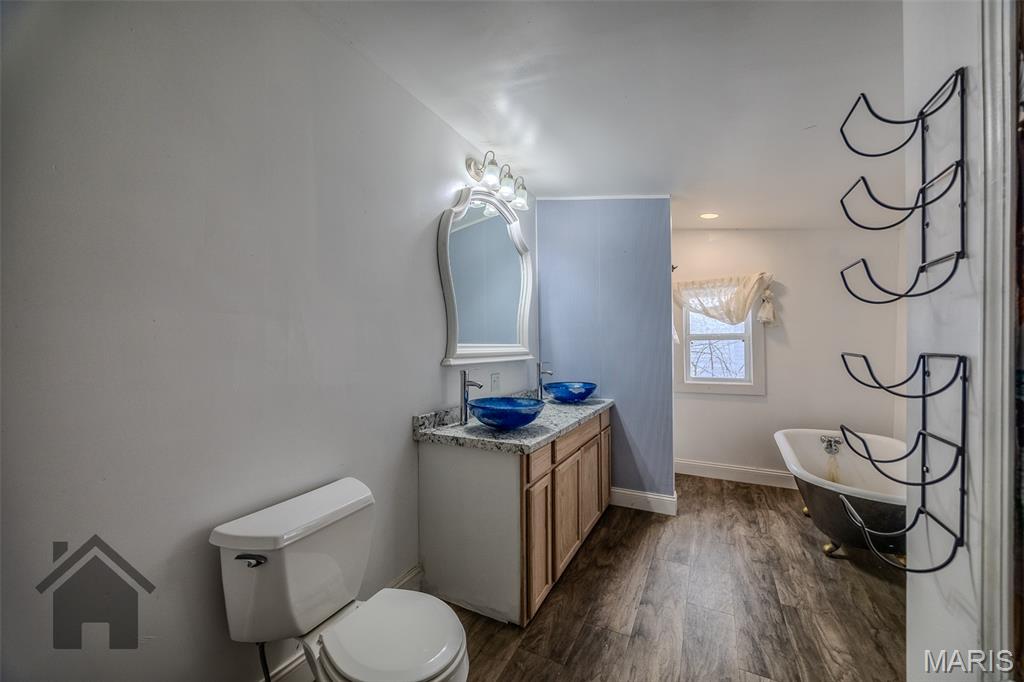 519 Hickory Avenue Cabool, MO 65689 - Photo 19 of 63