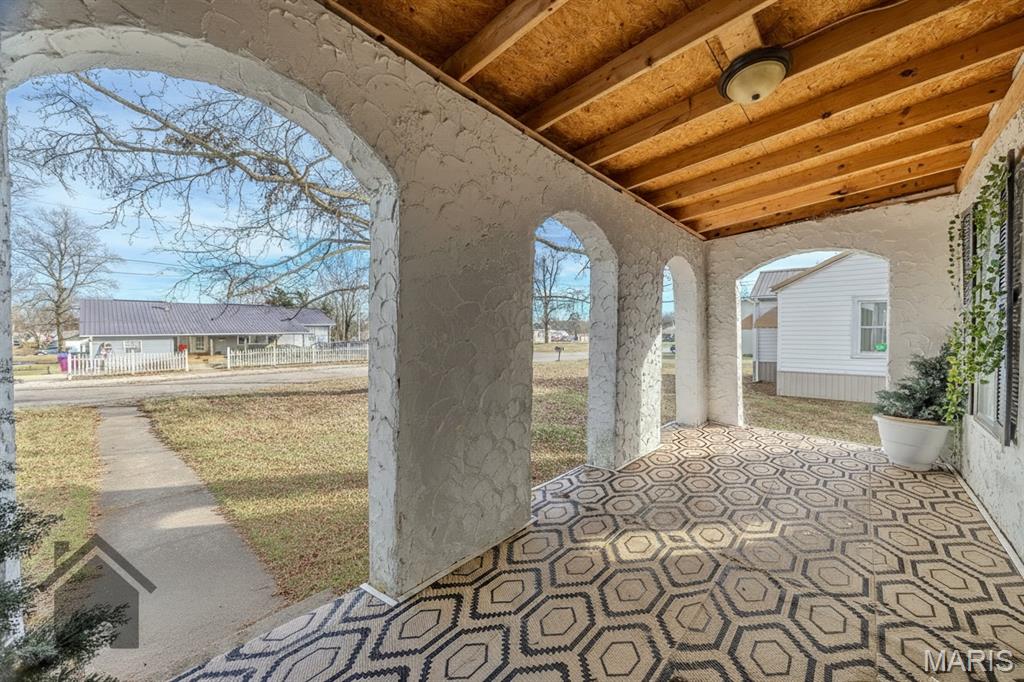 519 Hickory Avenue Cabool, MO 65689 - Photo 32 of 63