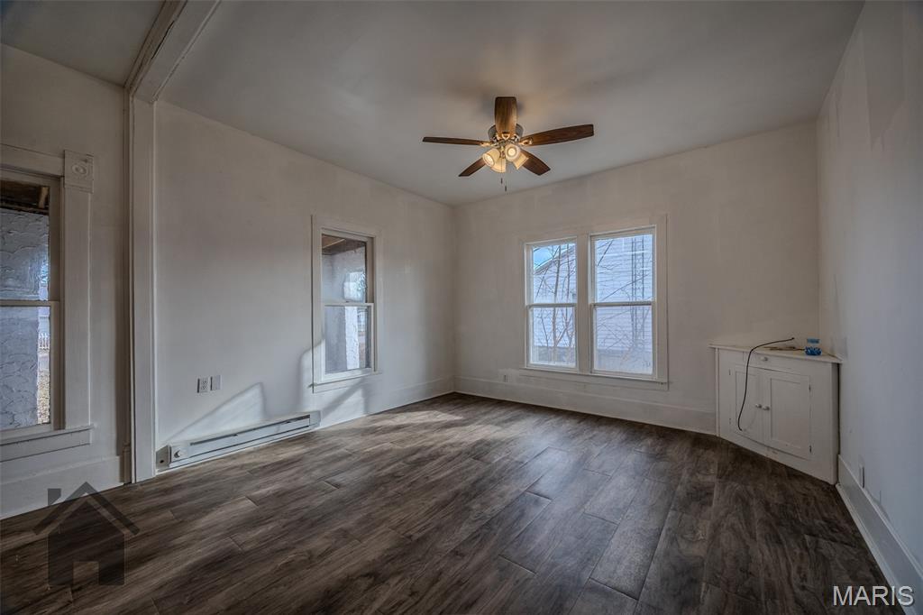 519 Hickory Avenue Cabool, MO 65689 - Photo 4 of 63