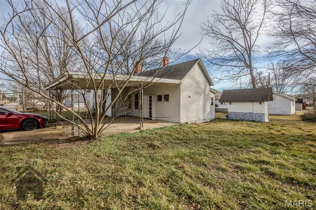 $129,900 | 519 Hickory Avenue, Cabool, MO 65689