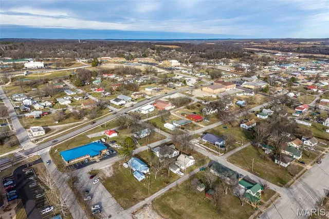 $129,900 | 519 Hickory Avenue, Cabool, MO 65689