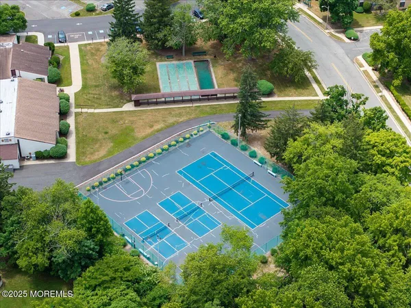 $339,000 | 29 Meadow Green Circle, Unit A, Manalapan, NJ 07726