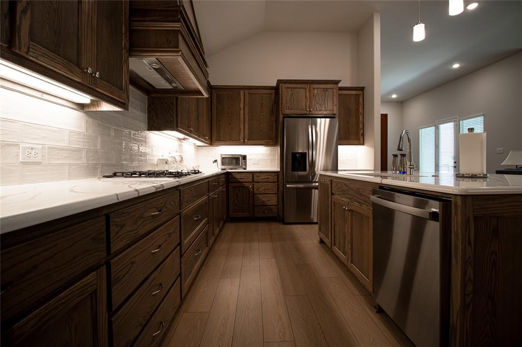 2216 Sternpost Mews Rowlett, TX 75088 - Photo 11 of 38