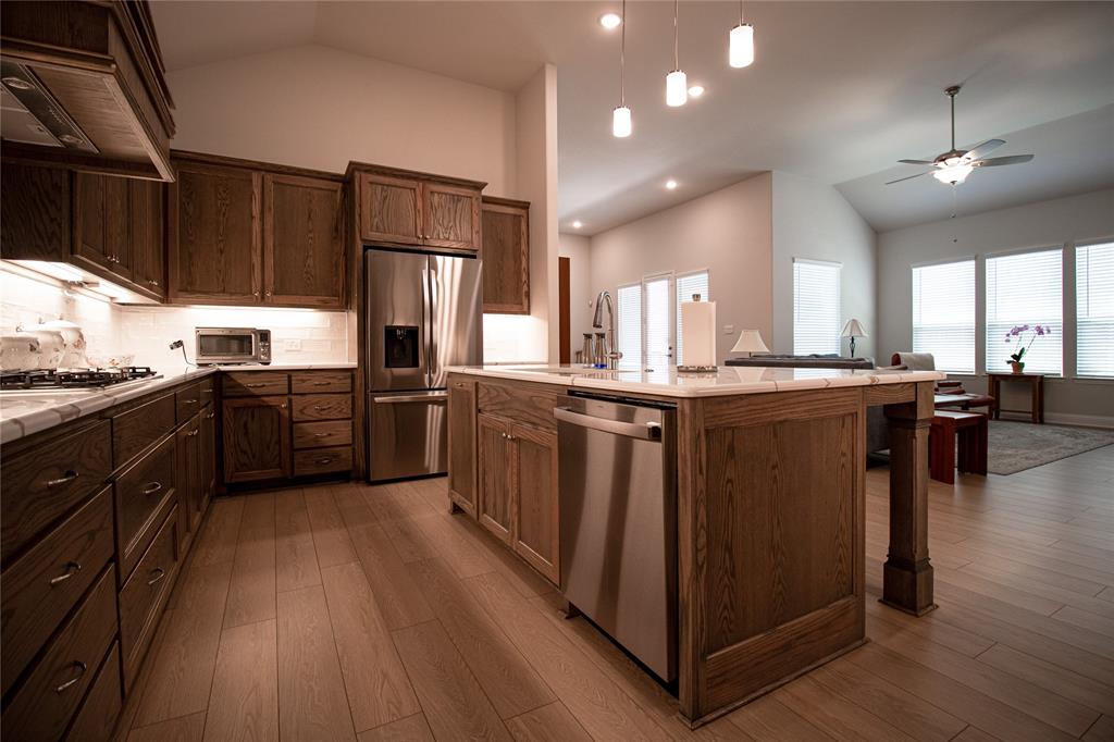 2216 Sternpost Mews Rowlett, TX 75088 - Photo 13 of 38