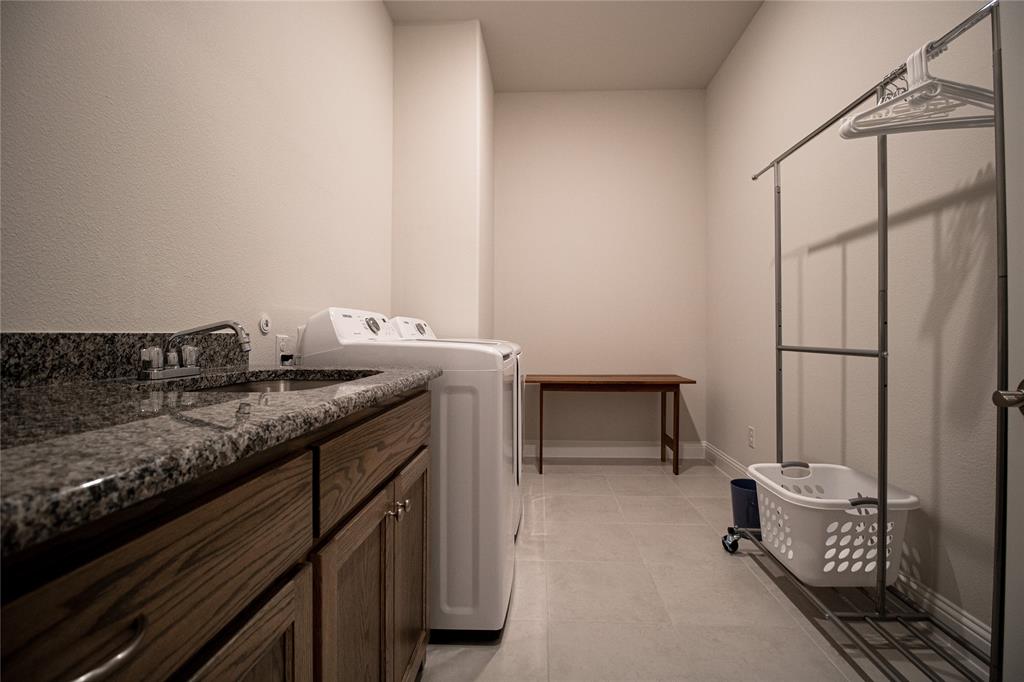 2216 Sternpost Mews Rowlett, TX 75088 - Photo 30 of 38