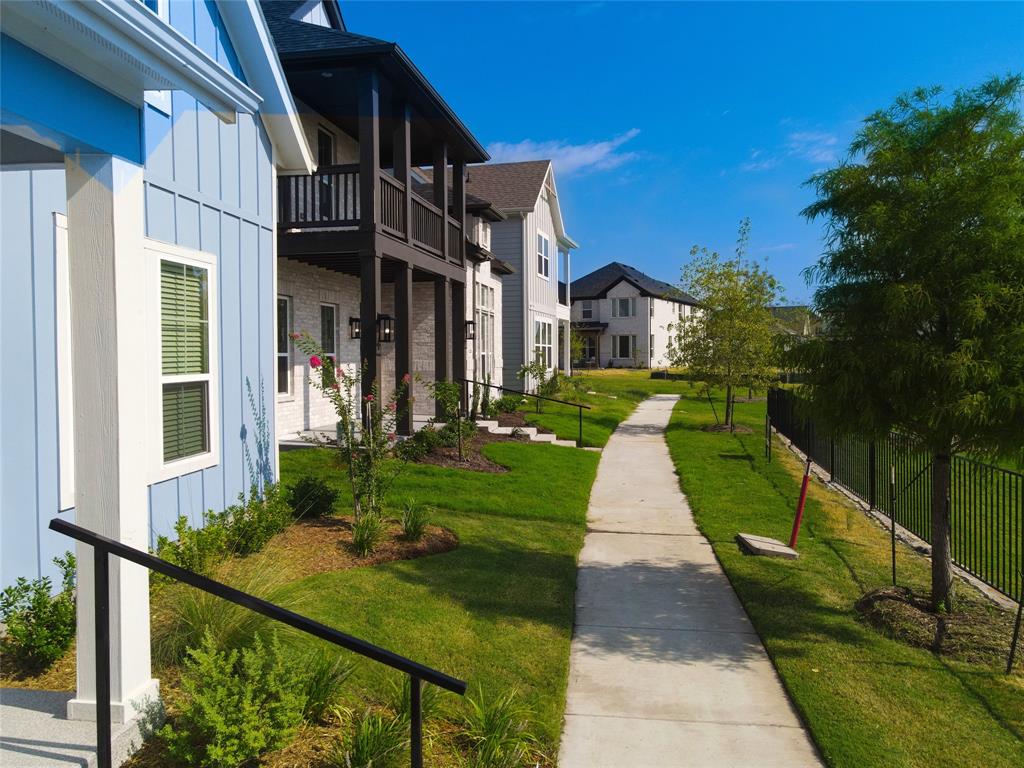 2216 Sternpost Mews Rowlett, TX 75088 - Photo 34 of 38