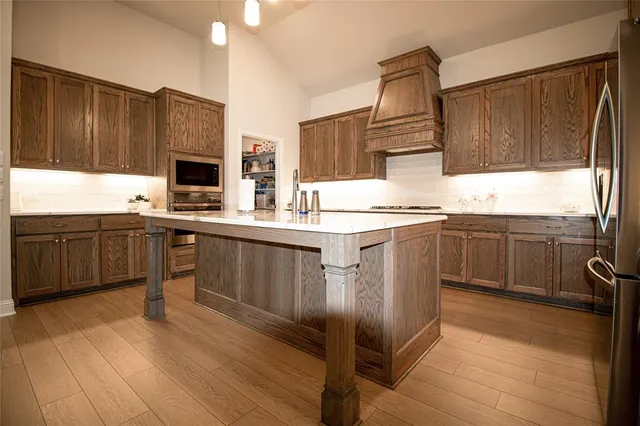 $539,900 | 2216 Sternpost Mews, Rowlett, TX 75088