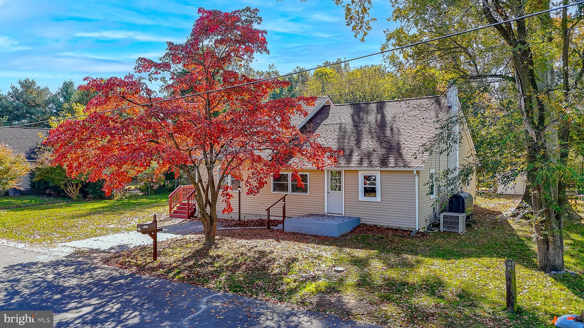 7 Michigan Road Pennsville, NJ 08070 - Photo 3 of 43