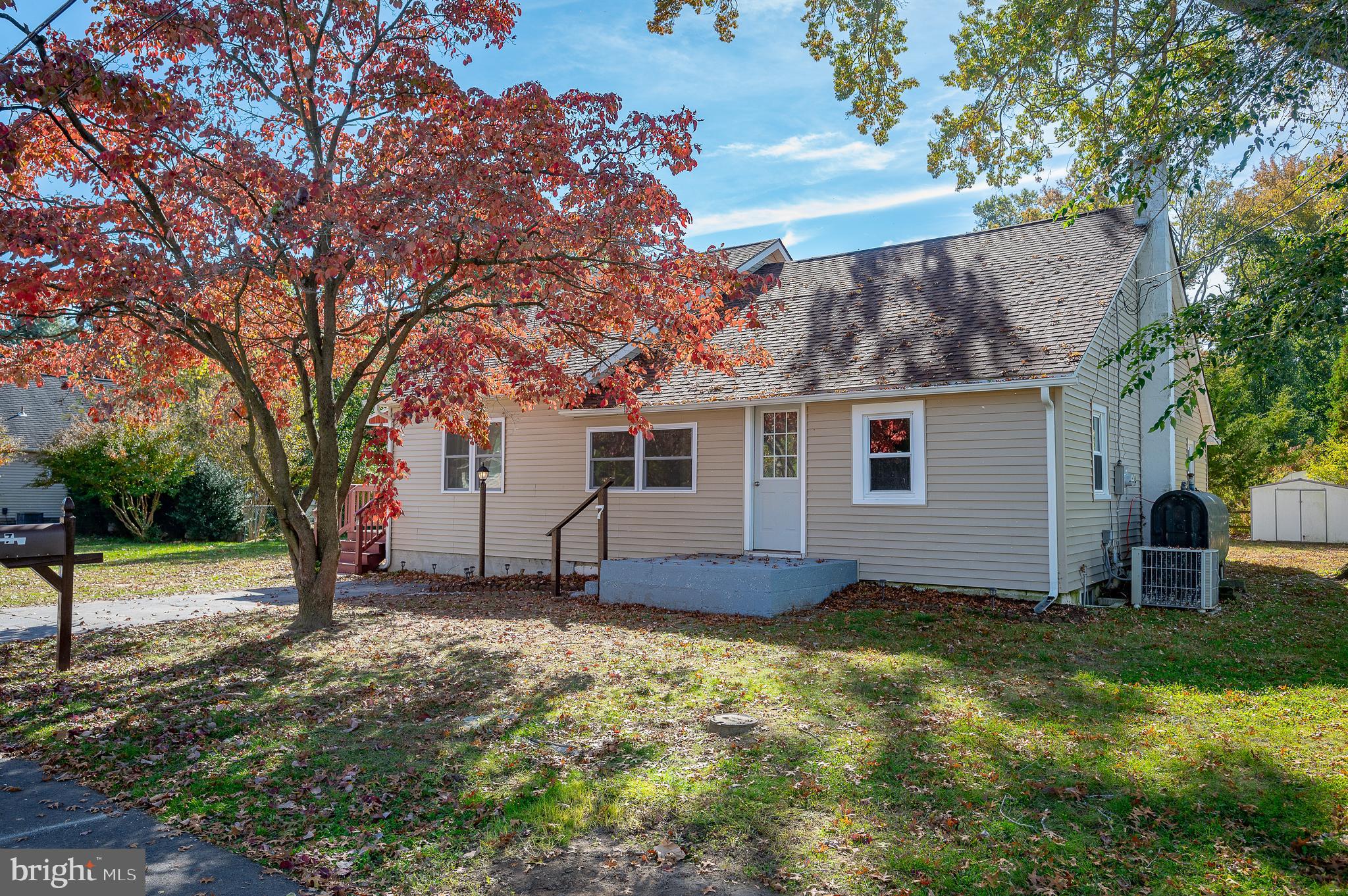 7 Michigan Road Pennsville, NJ 08070 - Photo 4 of 43
