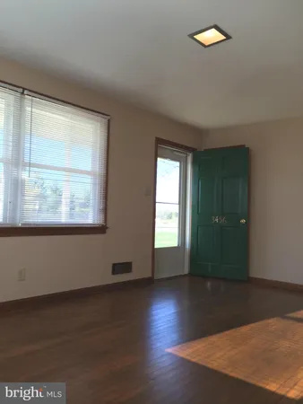 $1,850 | 3456 Fall Hill Avenue, Fredericksburg, VA 22401