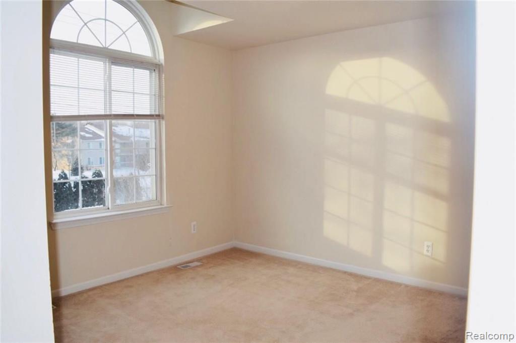531 South Livernois Road Rochester Hills, MI 48307 - Photo 14 of 18