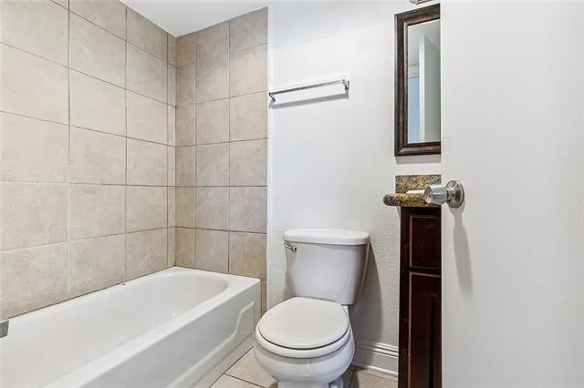 $1,200 | 2832 Dryades Street, Unit C, New Orleans, LA 70115